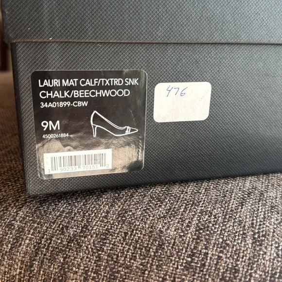 Coach shoes with 2.5” heel - Picture 7 of 7